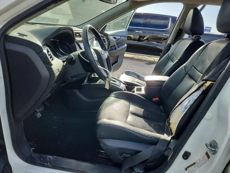 2016 NISSAN ROGUE SL  