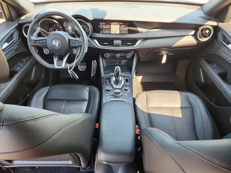 2022 ALFA ROMEO STELVIO   