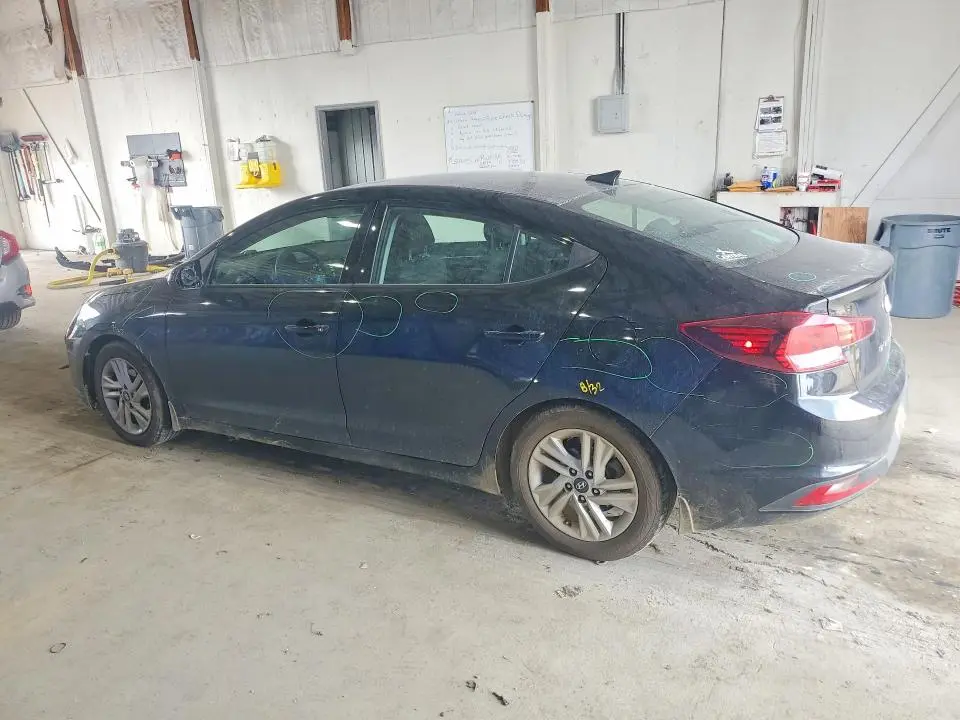 2020 HYUNDAI ELANTRA SEL  