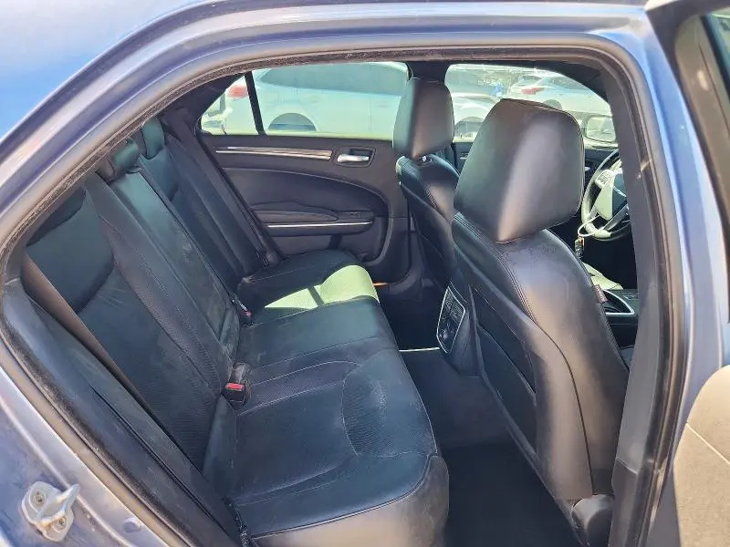 2011 CHRYSLER 300C   