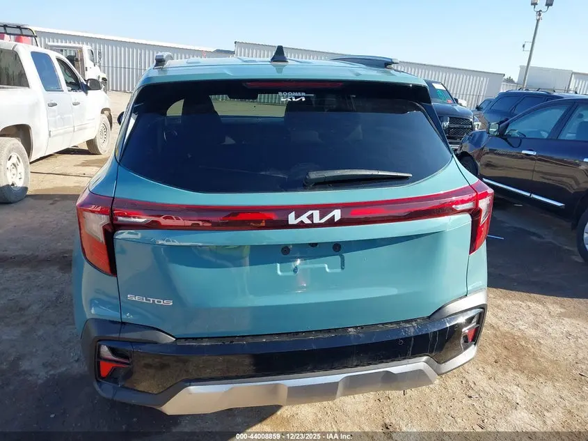2025 KIA SELTOS EX