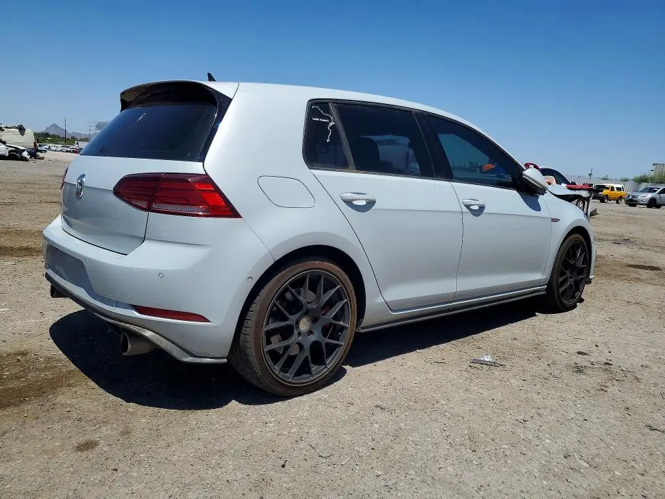 2019 VOLKSWAGEN GTI S  