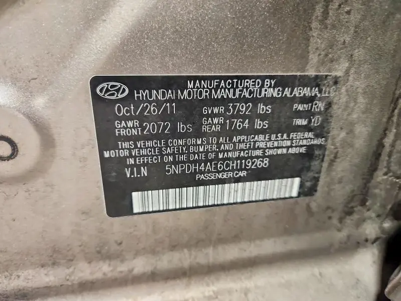 2012 HYUNDAI ELANTRA GLS  