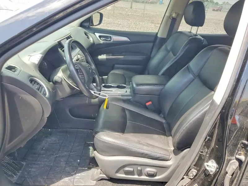 2019 NISSAN PATHFINDER SL  