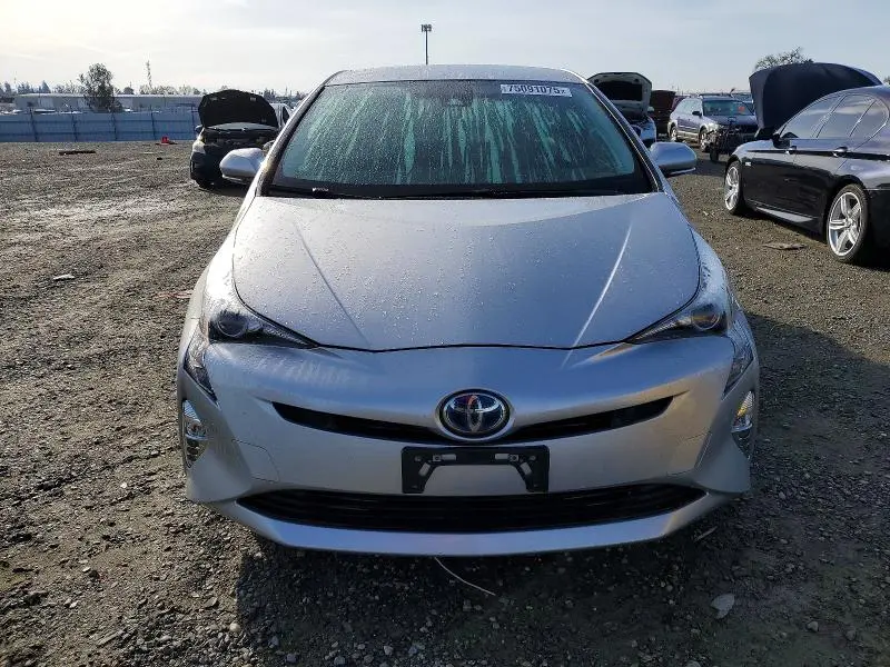 2017 TOYOTA PRIUS   