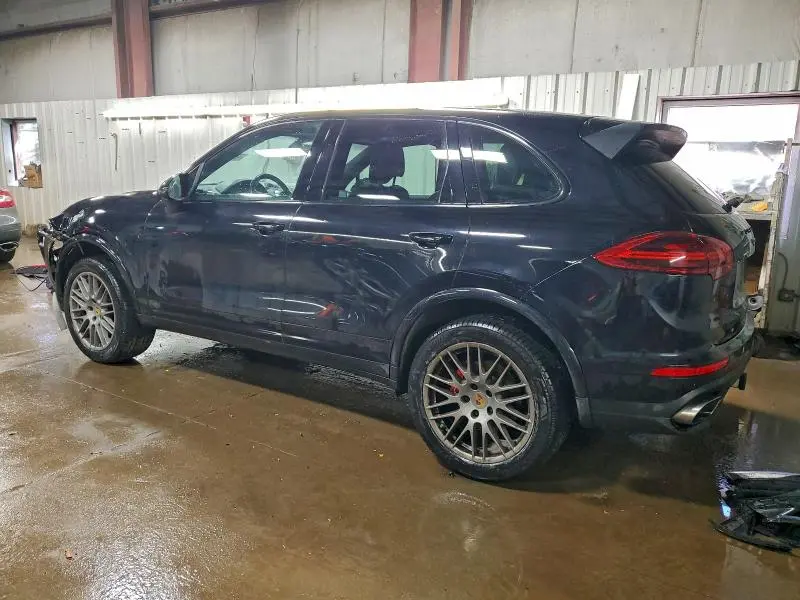 2018 PORSCHE CAYENNE   