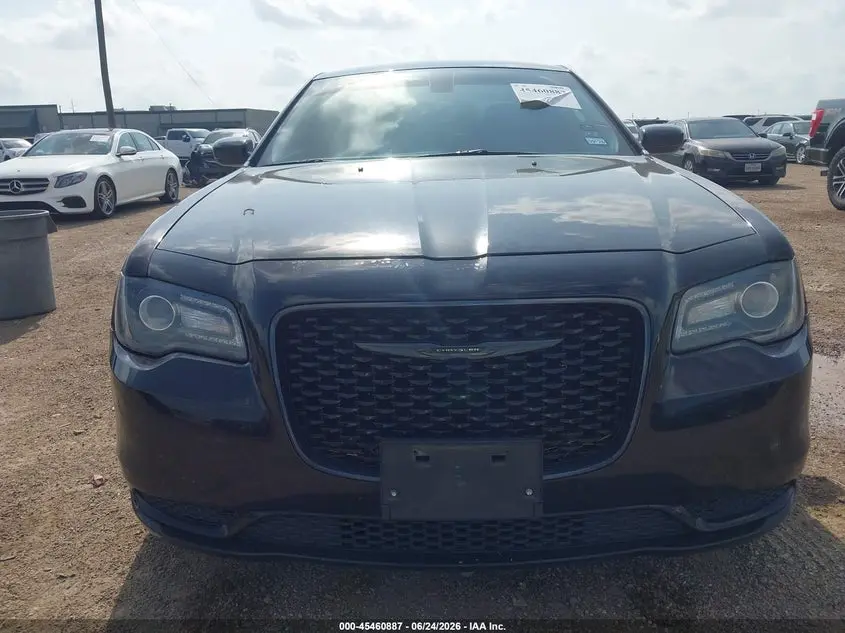2023 CHRYSLER 300 TOURING