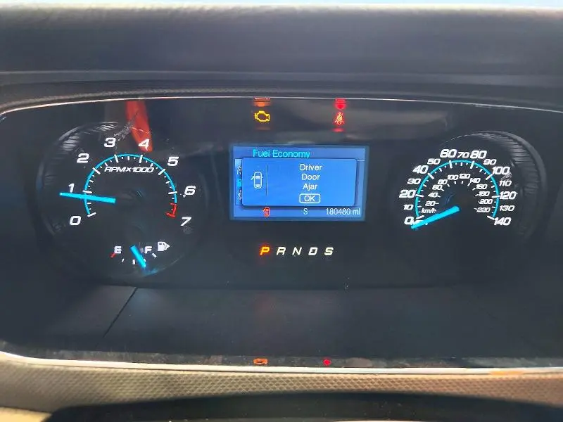 2013 FORD TAURUS SE  