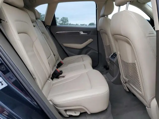 2011 AUDI Q5 PREMIUM