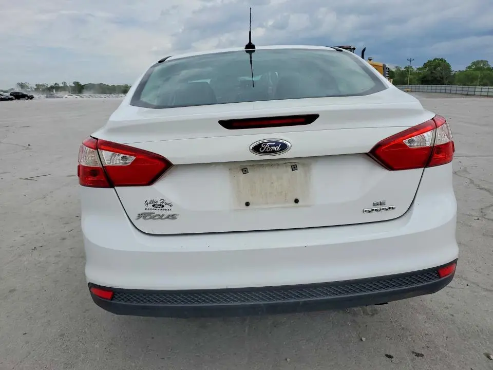 2013 FORD FOCUS SE  