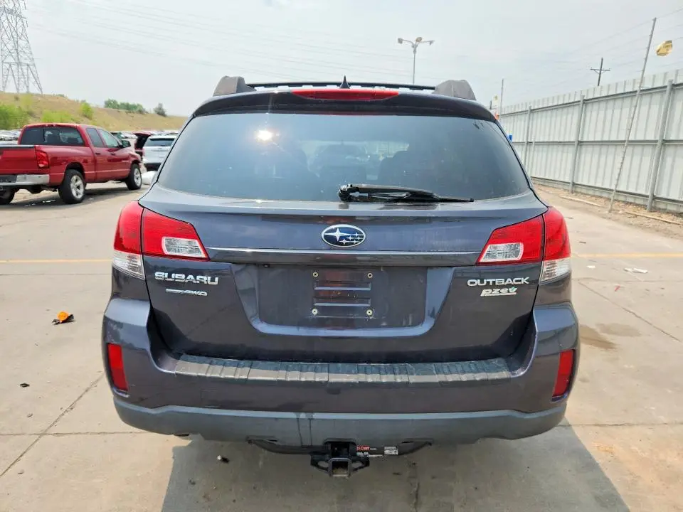 2011 SUBARU OUTBACK 2.5I LIMITED  