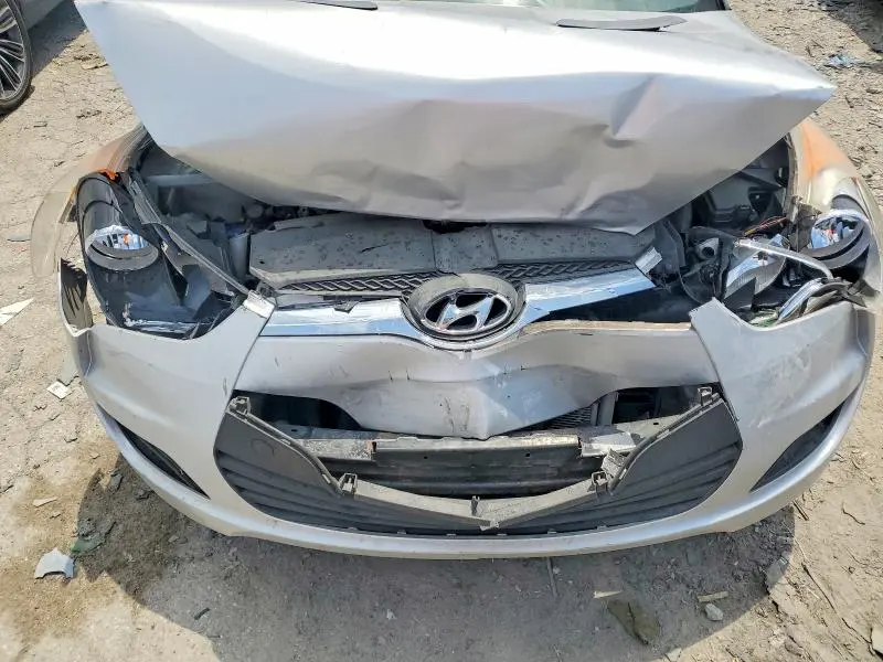 2012 HYUNDAI VELOSTER BASE  
