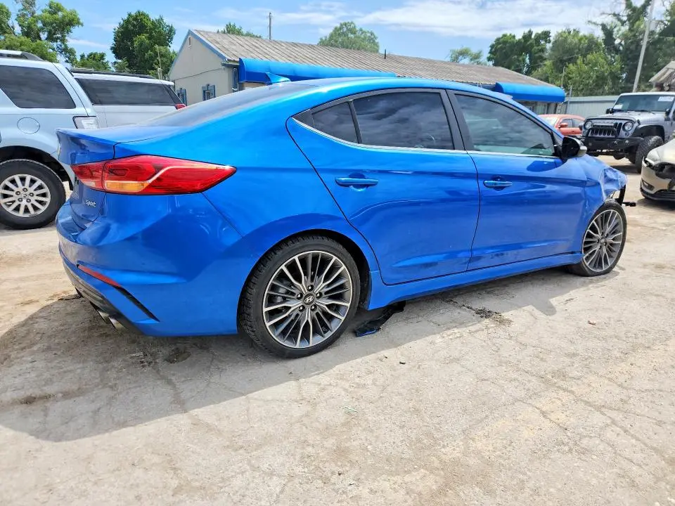 2017 HYUNDAI ELANTRA SPORT  