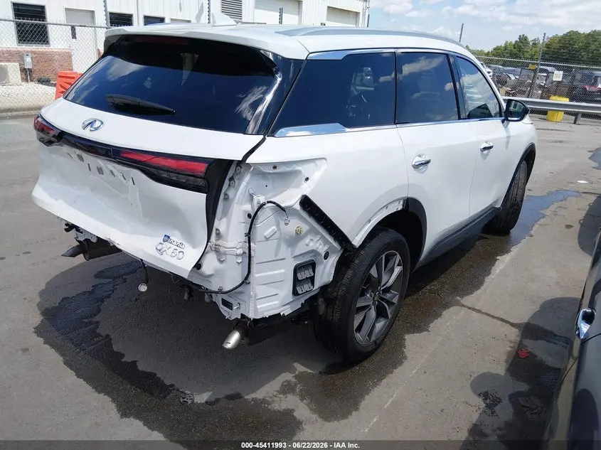 2025 INFINITI QX60 LUXE