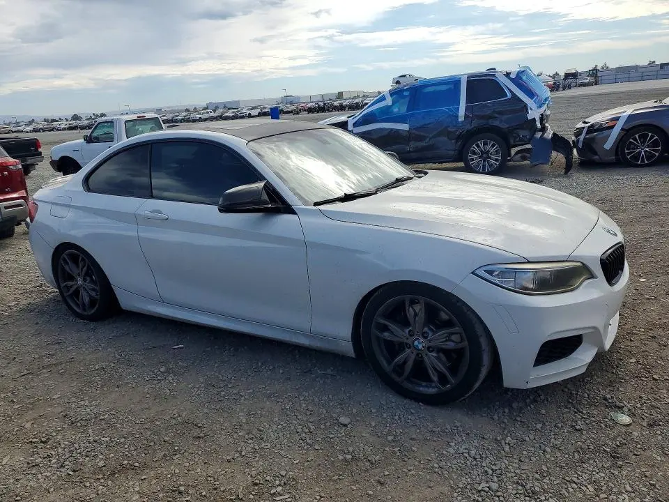2016 BMW M235I   