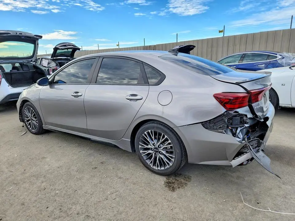 2023 KIA FORTE GT LINE  