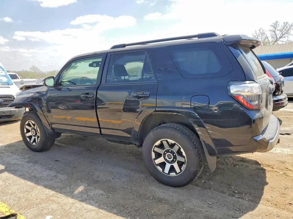 2023 TOYOTA 4RUNNER TRD OFF-ROAD PREMIUM  