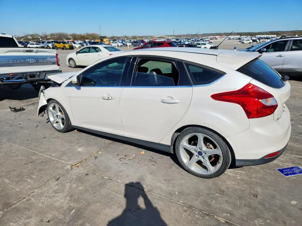 2014 FORD FOCUS TITANIUM  