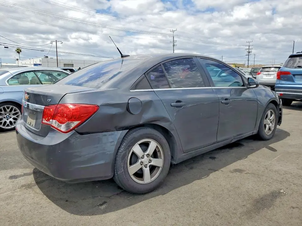 2013 CHEVROLET CRUZE LT  