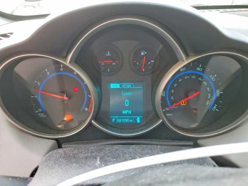 2015 CHEVROLET CRUZE LT  