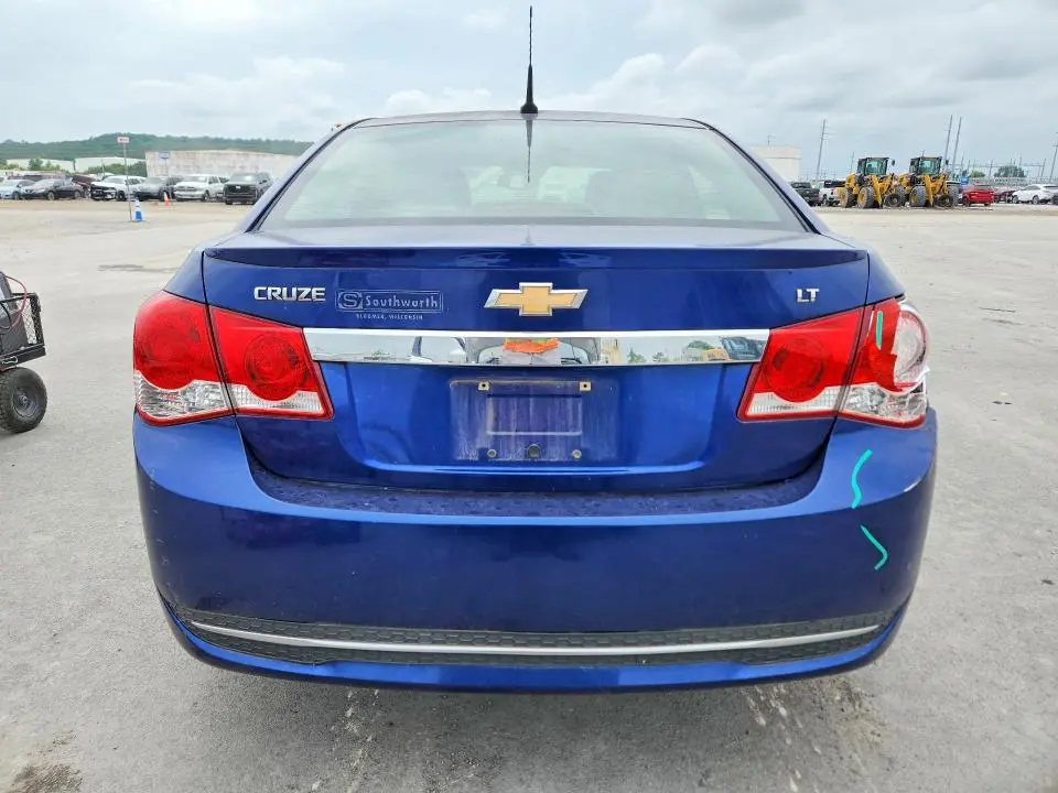 2012 CHEVROLET CRUZE LT  