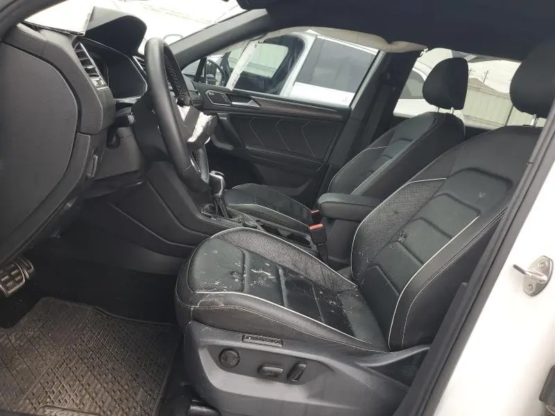 2023 VOLKSWAGEN TIGUAN SEL R-LINE BLACK  