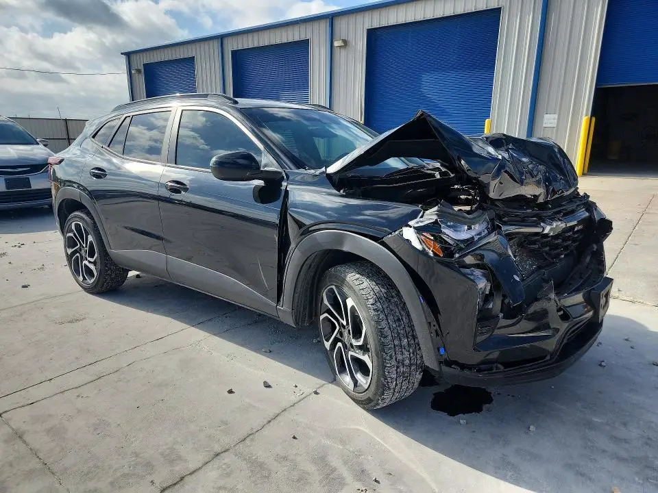 2024 CHEVROLET TRAX 2RS  