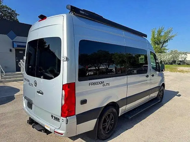 2022 MERCEDES-BENZ SPRINTER 2500  