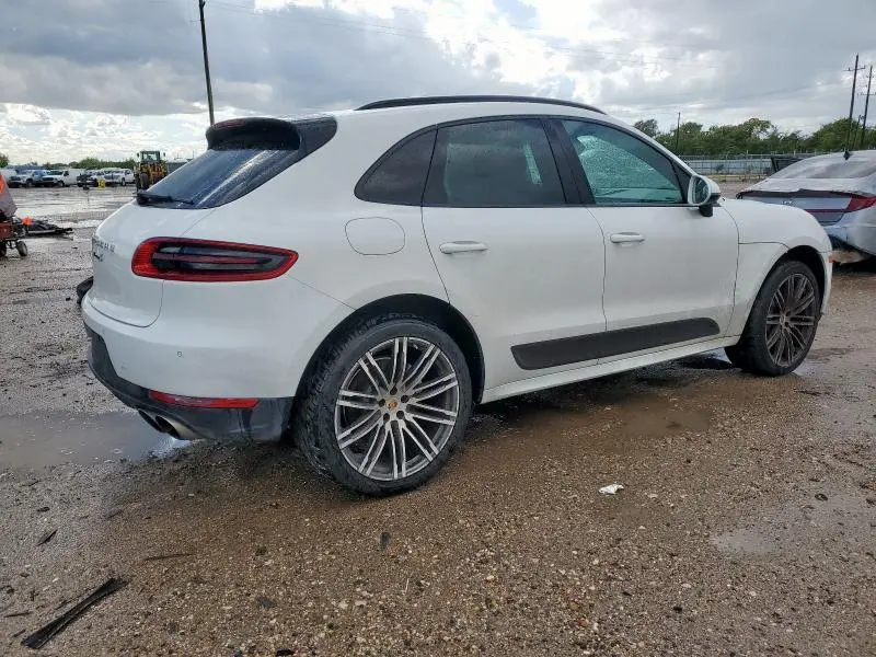 2015 PORSCHE MACAN S  