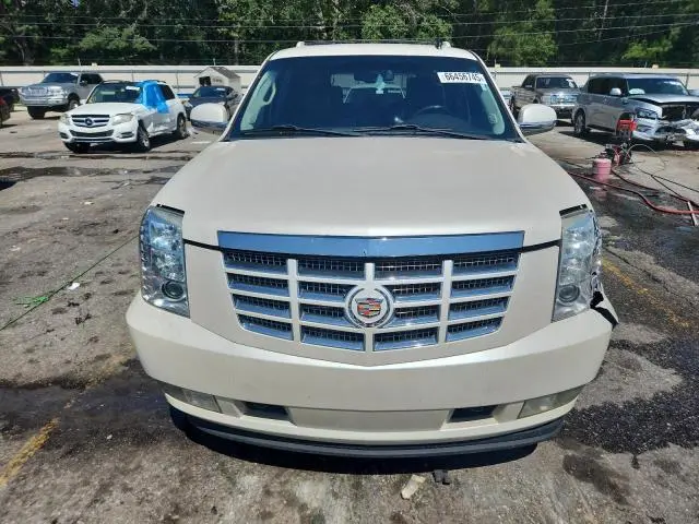 2011 CADILLAC ESCALADE   
