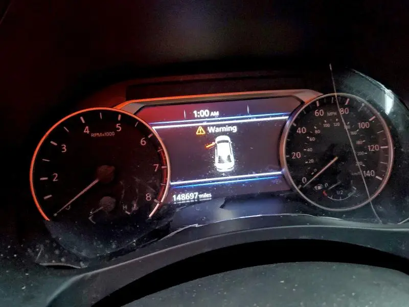 2019 NISSAN ALTIMA SR  