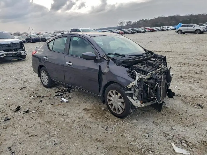 2015 NISSAN VERSA S  