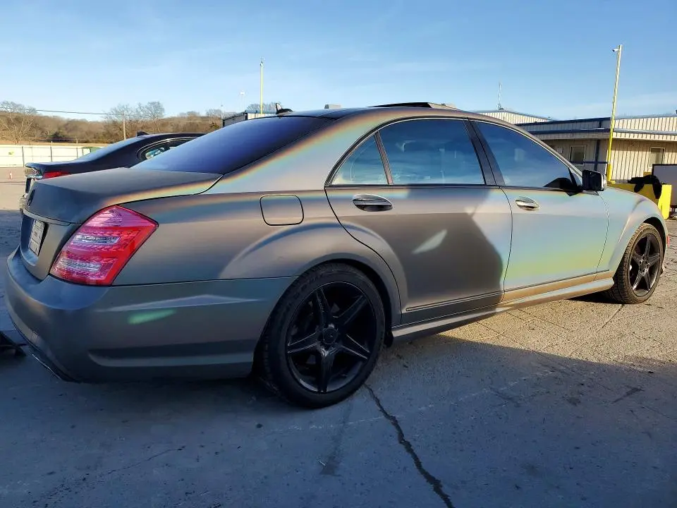 2010 MERCEDES-BENZ S 550  