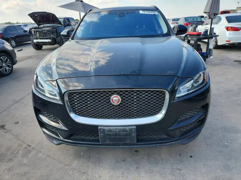 2017 JAGUAR F-PACE PREMIUM  