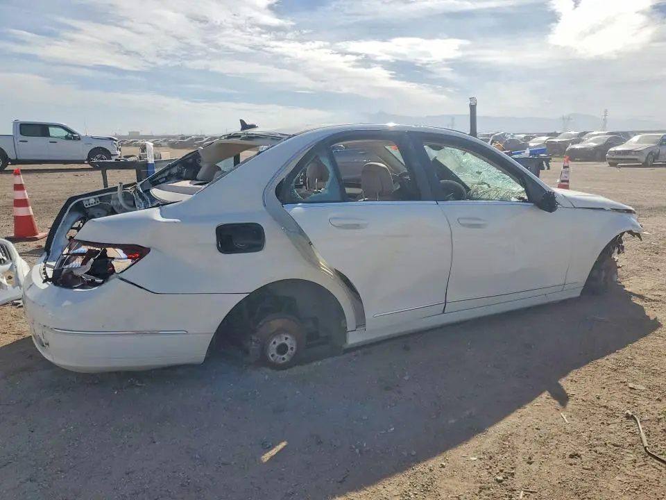 2010 MERCEDES-BENZ C 300  