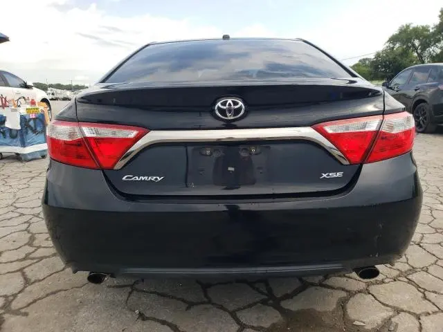 2015 TOYOTA CAMRY XSE  