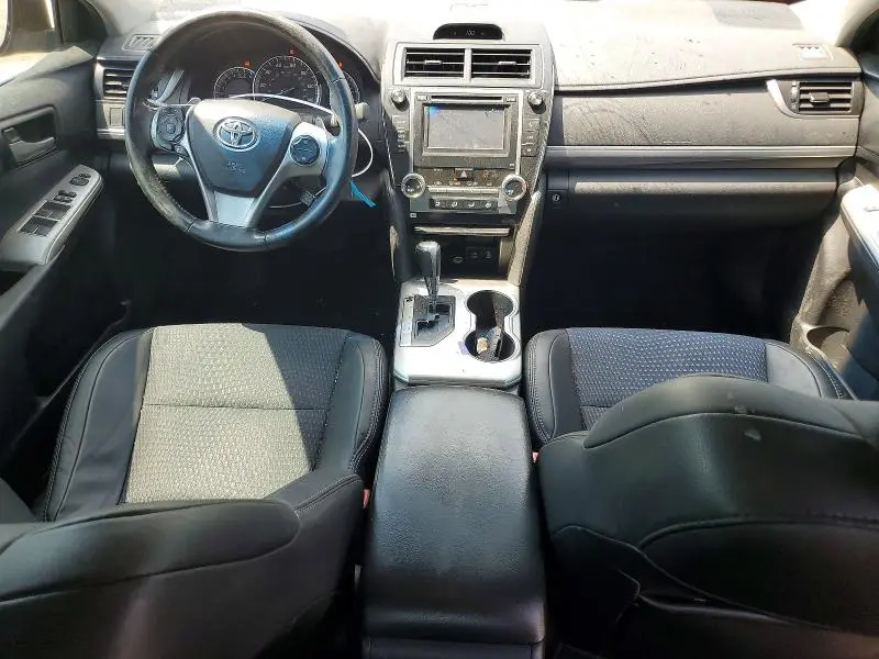 2013 TOYOTA CAMRY SE  