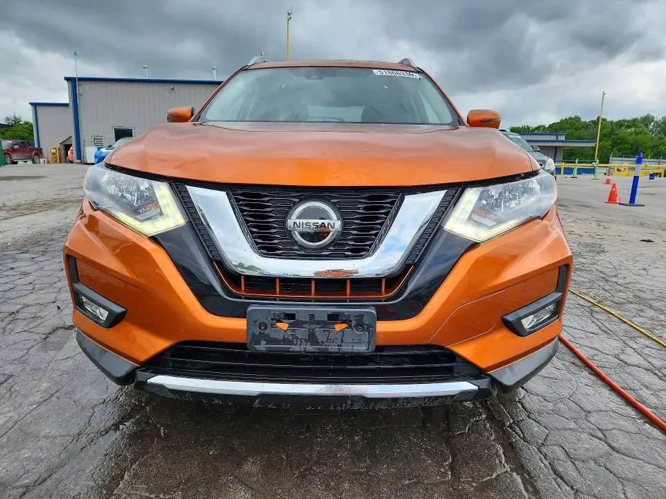 2019 NISSAN ROGUE SV  