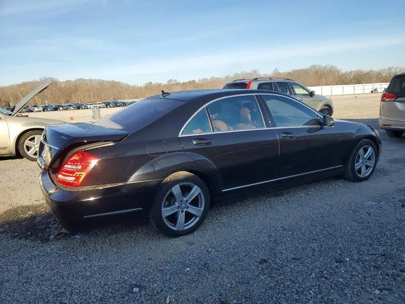 2010 MERCEDES-BENZ S 550  