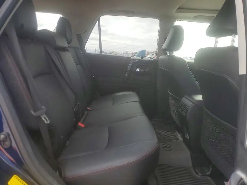 2023 TOYOTA 4RUNNER TRD OFF-ROAD PREMIUM  