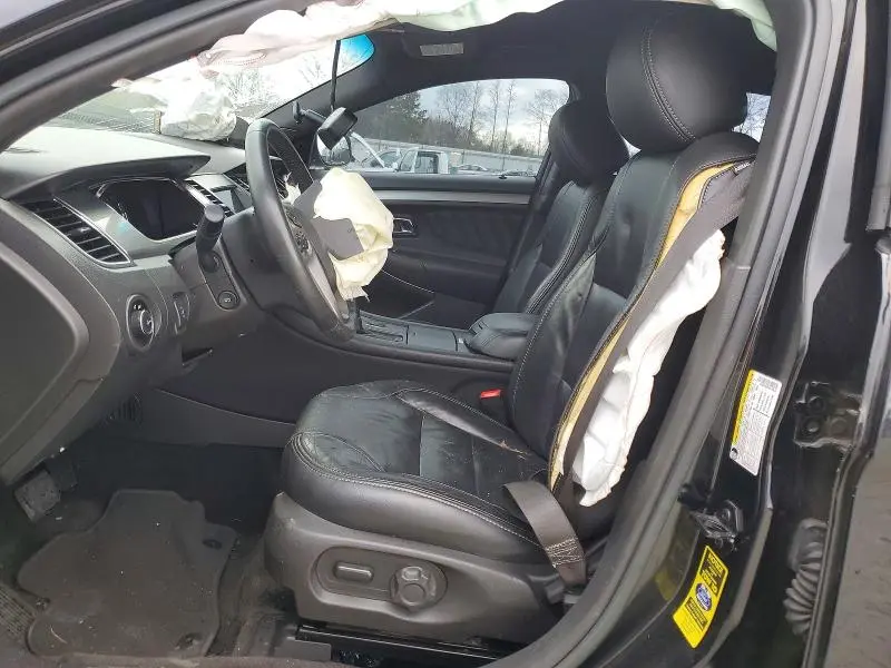 2016 FORD TAURUS SEL  