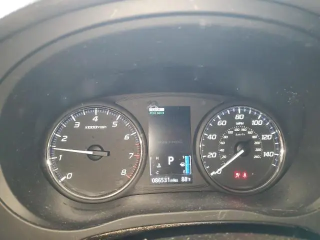 2018 MITSUBISHI OUTLANDER SE  