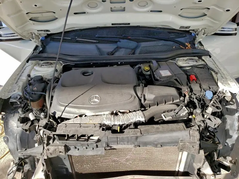 2017 MERCEDES-BENZ GLA 250  