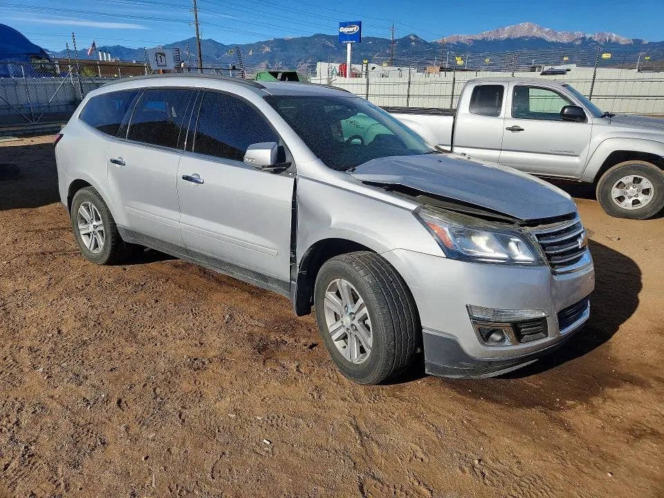 2016 CHEVROLET TRAVERSE LT  