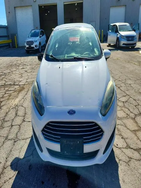 2016 FORD FIESTA SE  