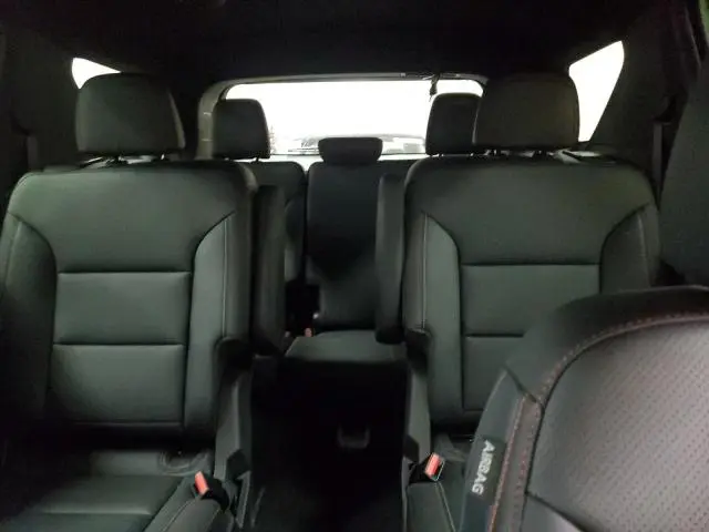 2024 CHEVROLET TRAVERSE LT Z71  