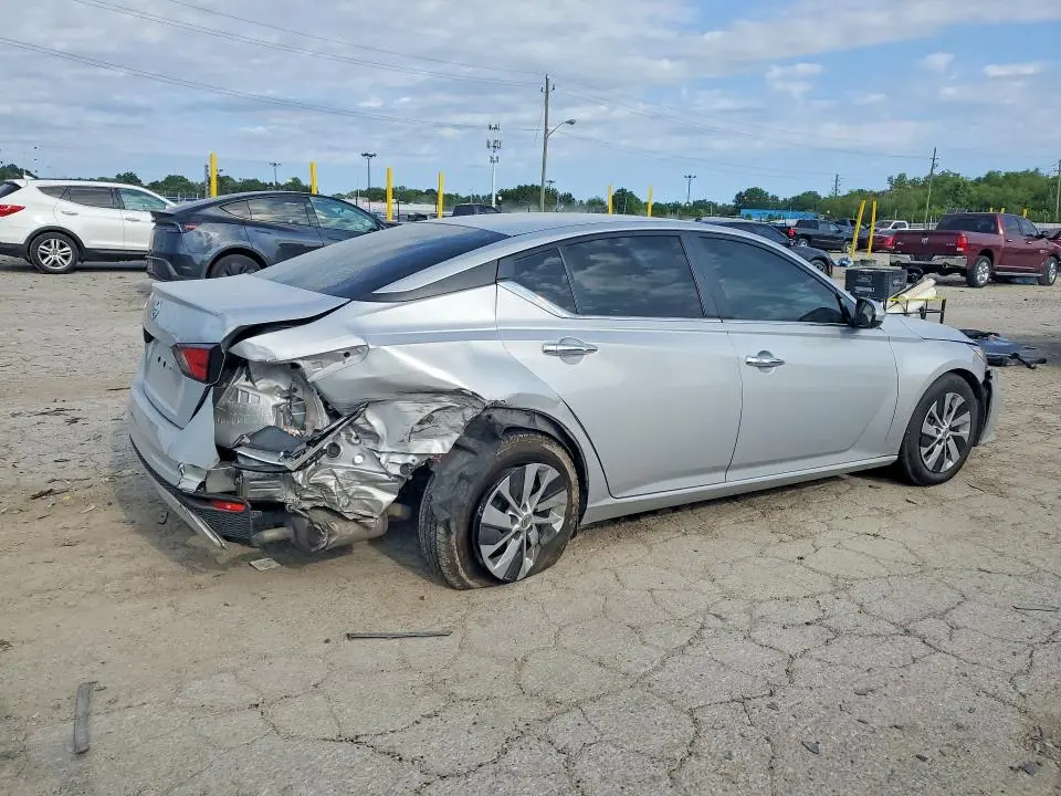 2021 NISSAN ALTIMA S  