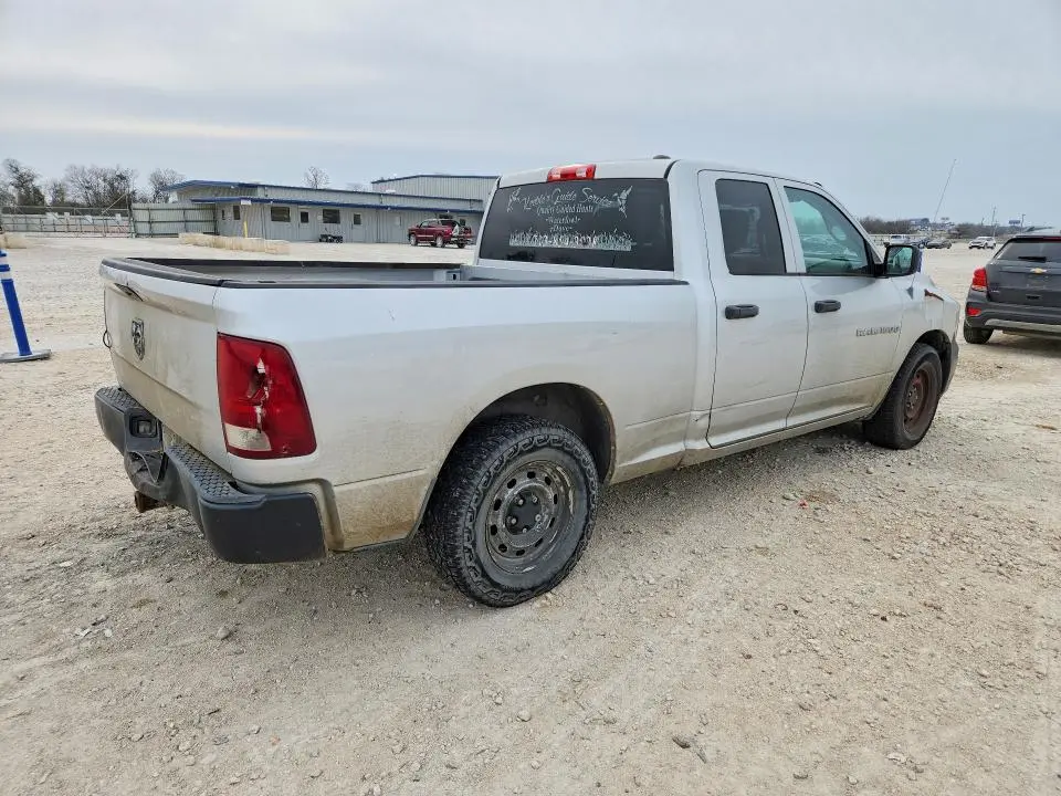 2012 DODGE RAM 1500 ST  