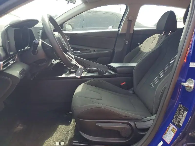 2021 HYUNDAI ELANTRA SEL  