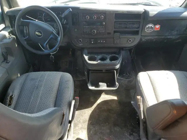 2015 CHEVROLET EXPRESS G2500 LT  